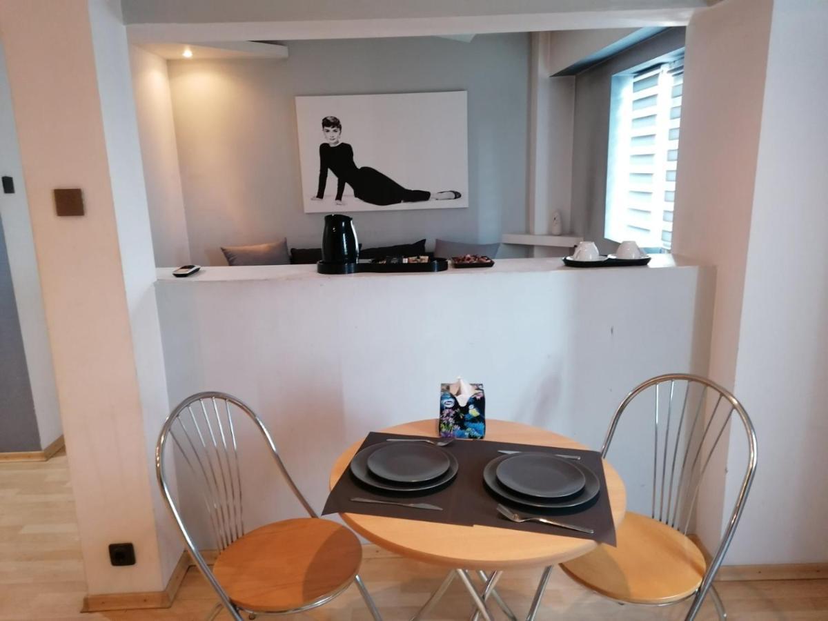 Ariana Apartment By Easybucharest Luaran gambar